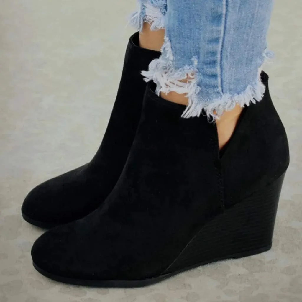 AMDBEL Booties for Women Dressy 2024 Ankle Boots Round Toe Wedge Short Boot Zipper Suede Winter Ladies Walking Shoes