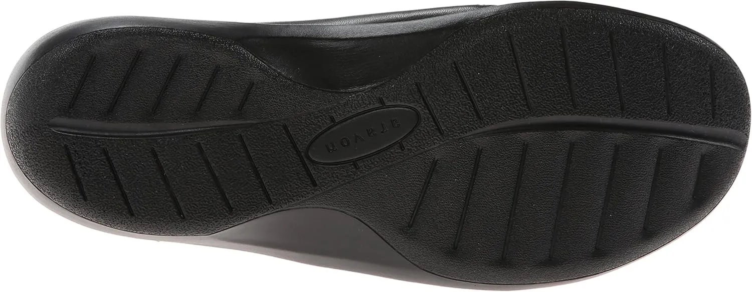 Aravon Women's Danielle-AR Flat