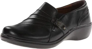 Aravon Women's Danielle-AR Flat