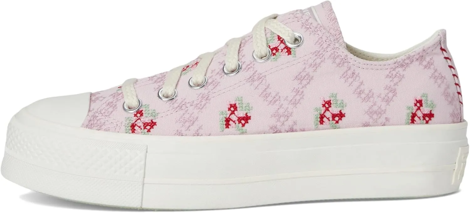 Converse Women's Chuck Taylor All Star Low-top Lift Platform Sneaker