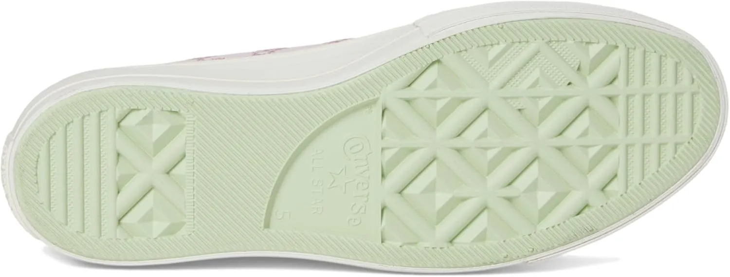 Converse Women's Chuck Taylor All Star Low-top Lift Platform Sneaker