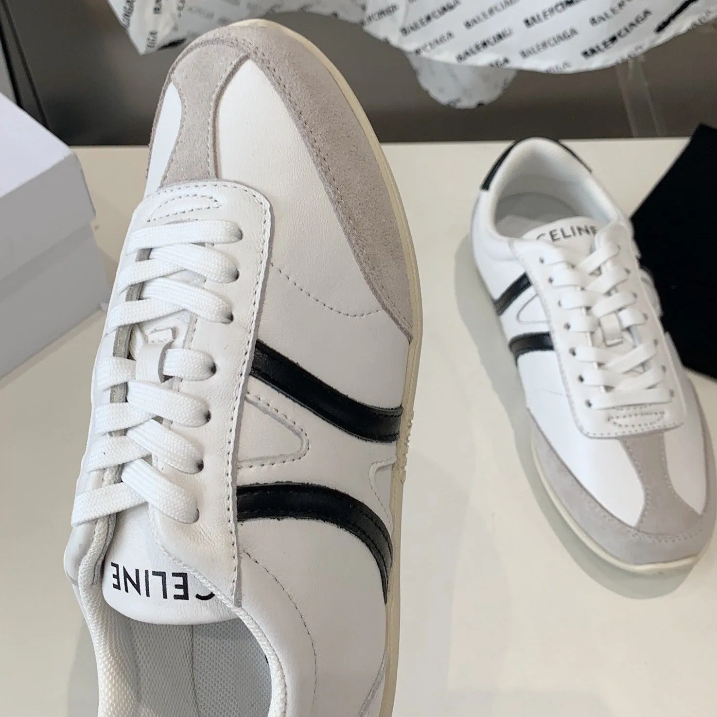 Early access Celine IN OPTIC CALFSKIN & SUEDE WHITE/GREY/BLACK JOGGER SNEAKER Value-for-money CALFSKIN LOW LACE-UP