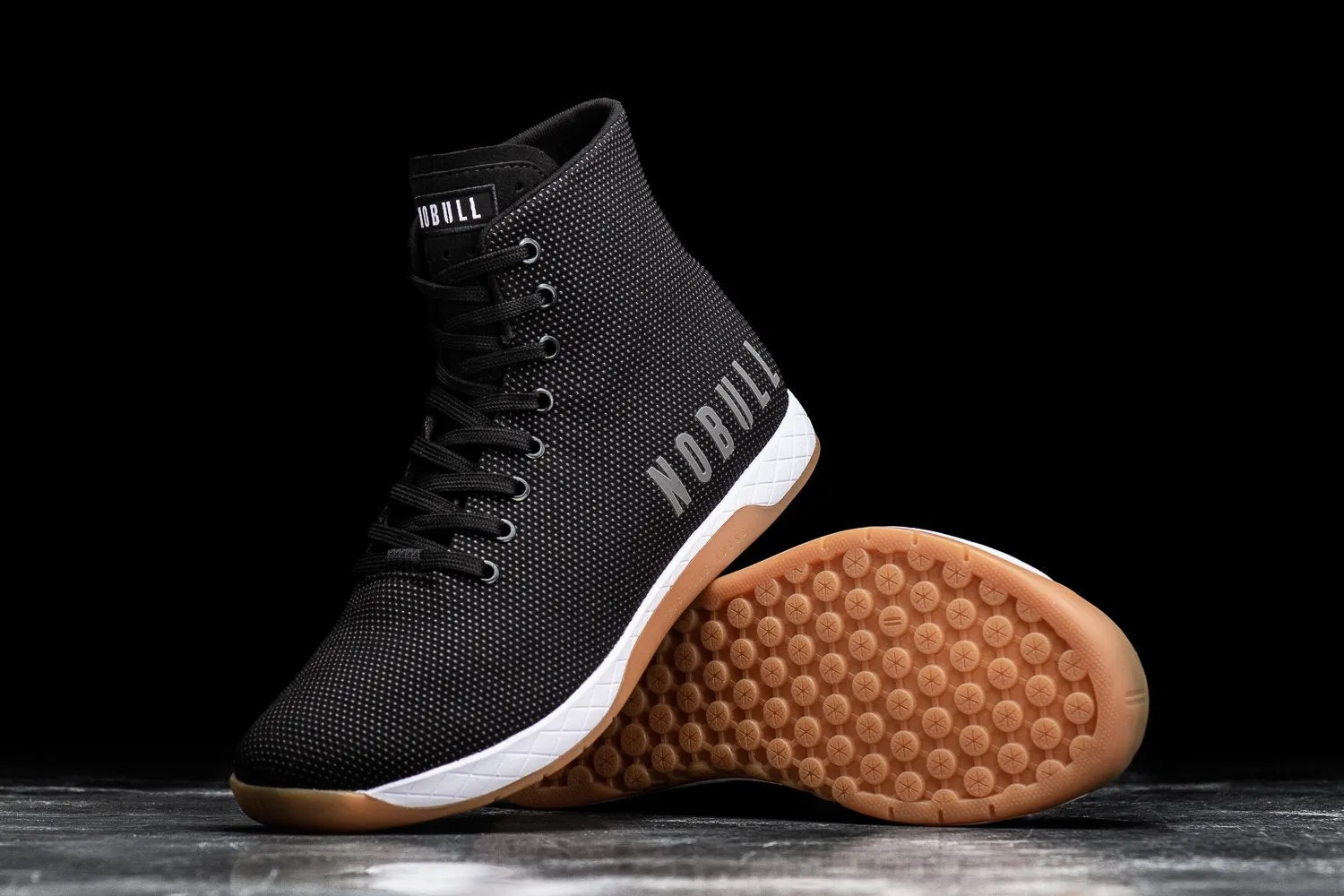 HIGH-TOP BLACK WHITE GUM TRAINER (WOMEN'S)