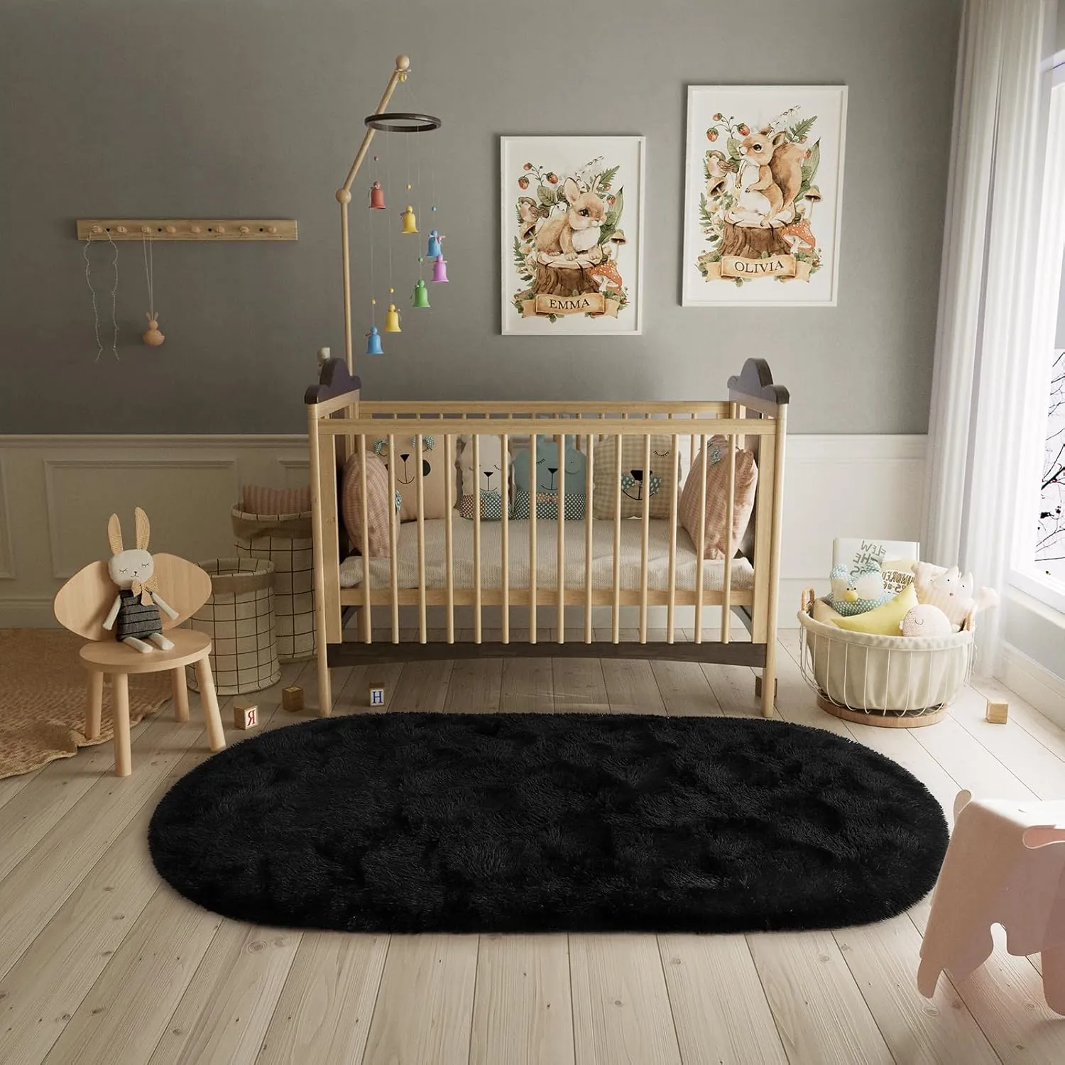 LOCHAS Fluffy Black Bedroom Rug 2.6' x 5.3', Shaggy Area Rug for Bedroom Bedside, Soft Oval Throw Rugs Carpet for Living Room Kids Girls Home Decor