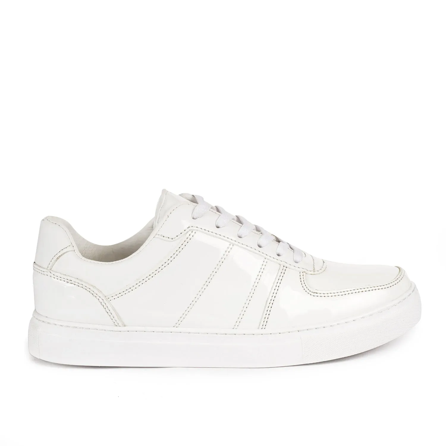 Low Top Laced Sneaker