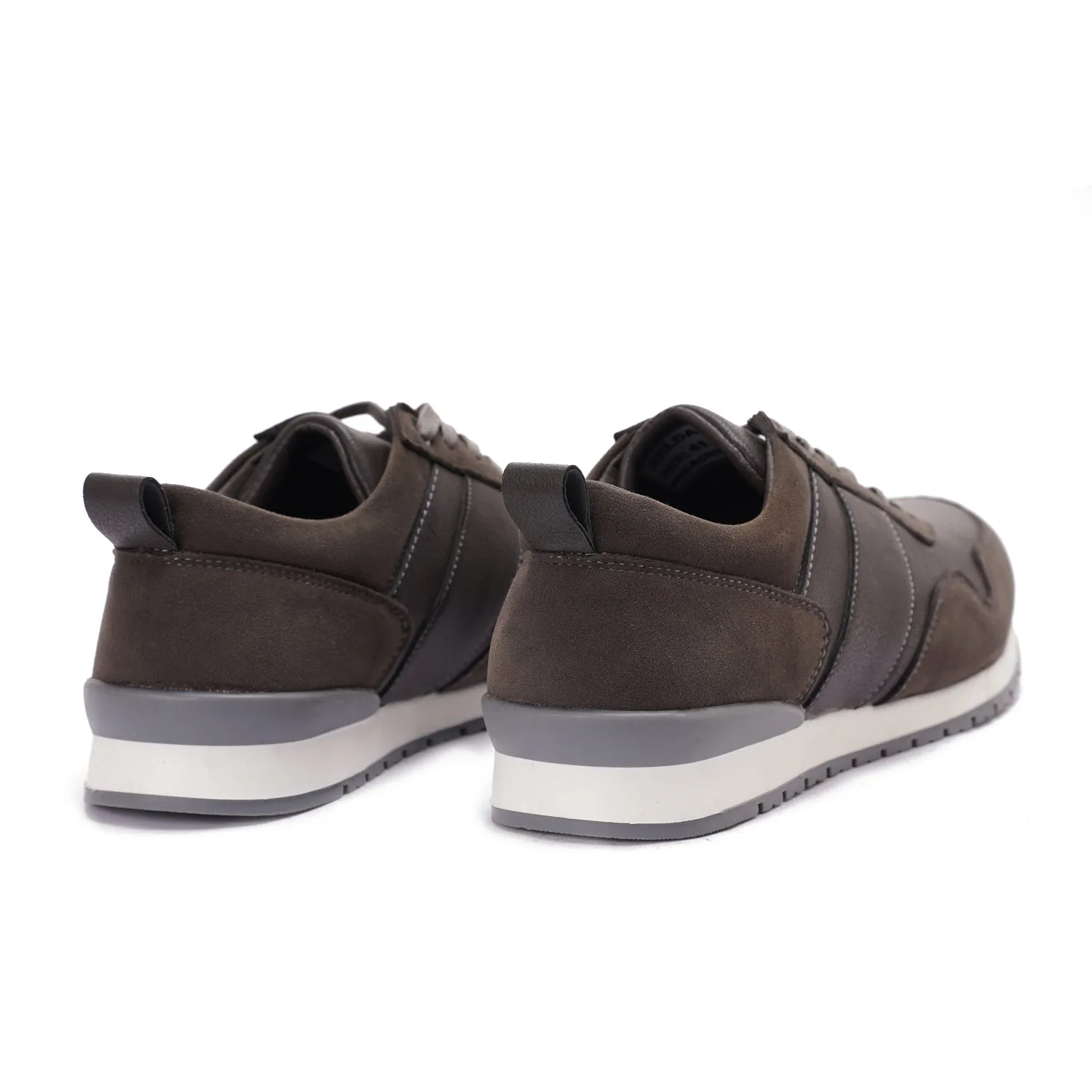 Low Top Laced Sneaker