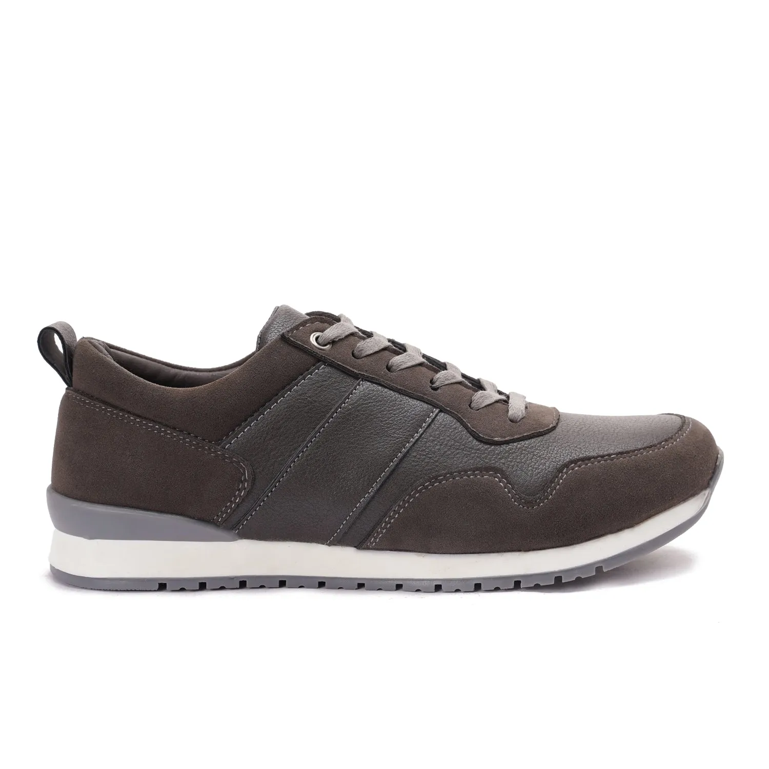 Low Top Laced Sneaker