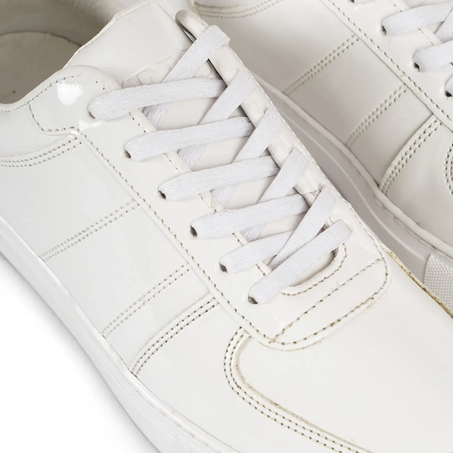 Low Top Laced Sneaker