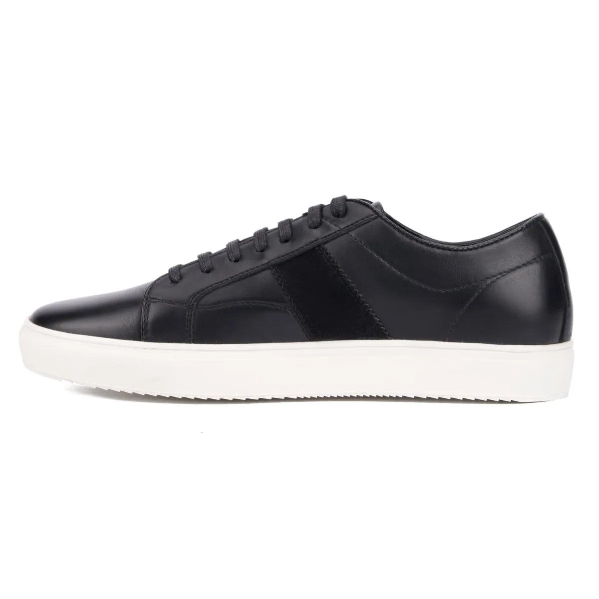Men's Conor Low Top Sneakers
