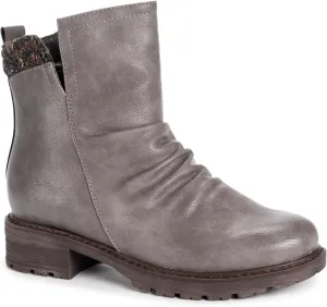 MUK LUKS Women's Lukees Logger Banff Boots Fashion