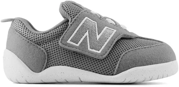 New Balance Unisex-Child New-b First V1 Sneaker