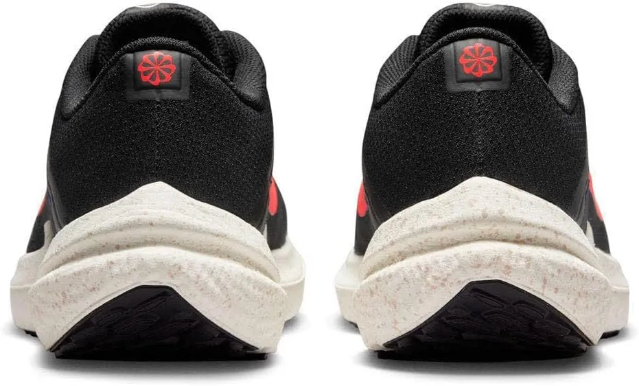 NIKE Men's Sneaker
