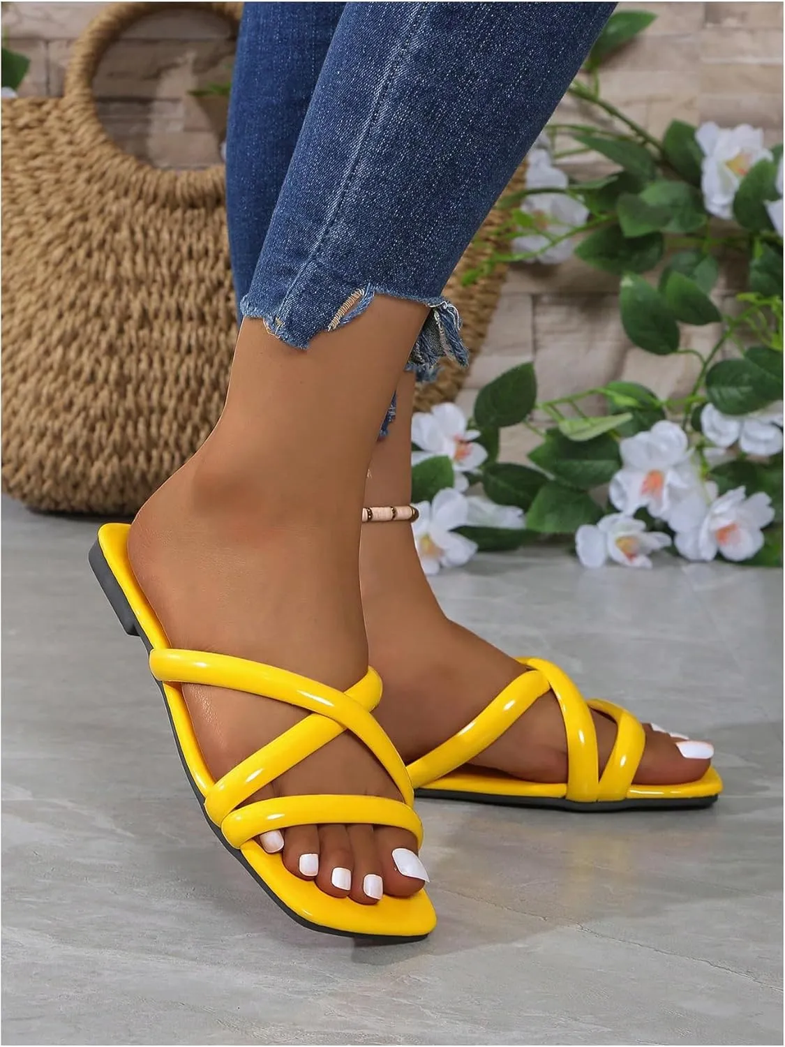 OYOANGLE Women's PU Leather Criss Cross Strap Flat Sandals Square Open Toe Slide Sandals Indoor Outdoor Shoes