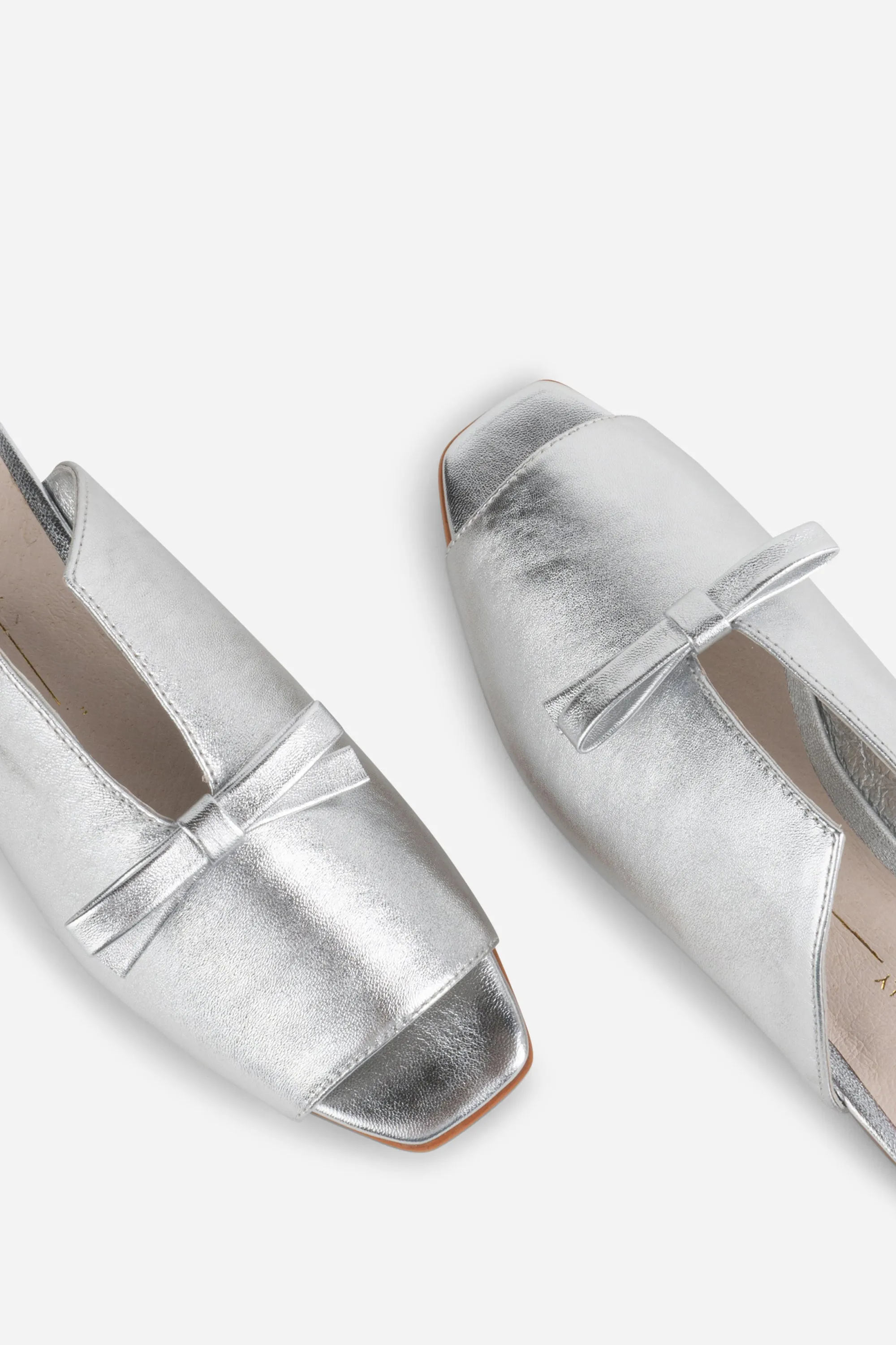 PALACE SQUARE TOE FLAT