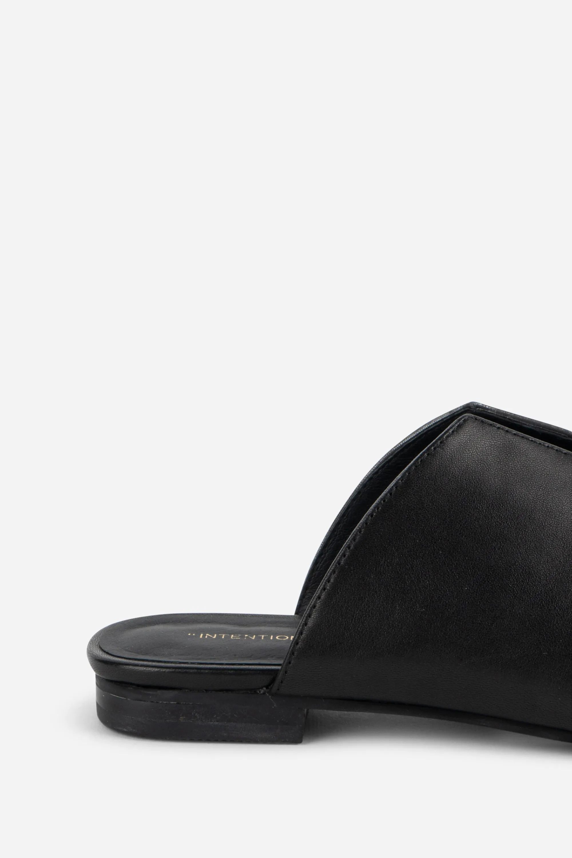 PALACE SQUARE TOE FLAT