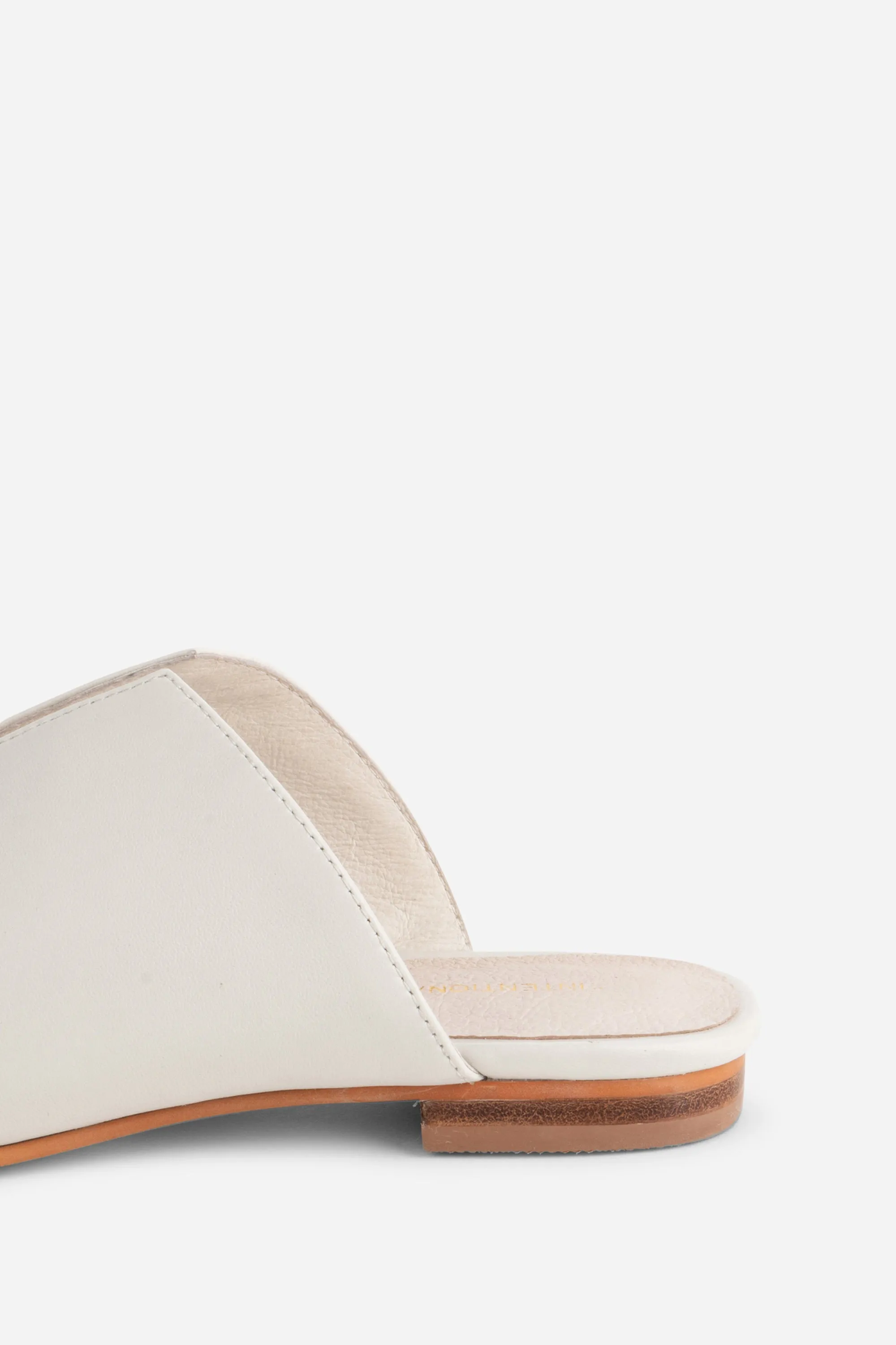 PALACE SQUARE TOE FLAT