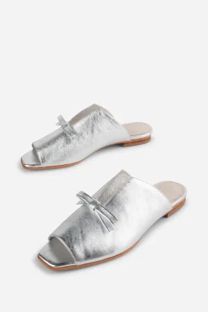 PALACE SQUARE TOE FLAT