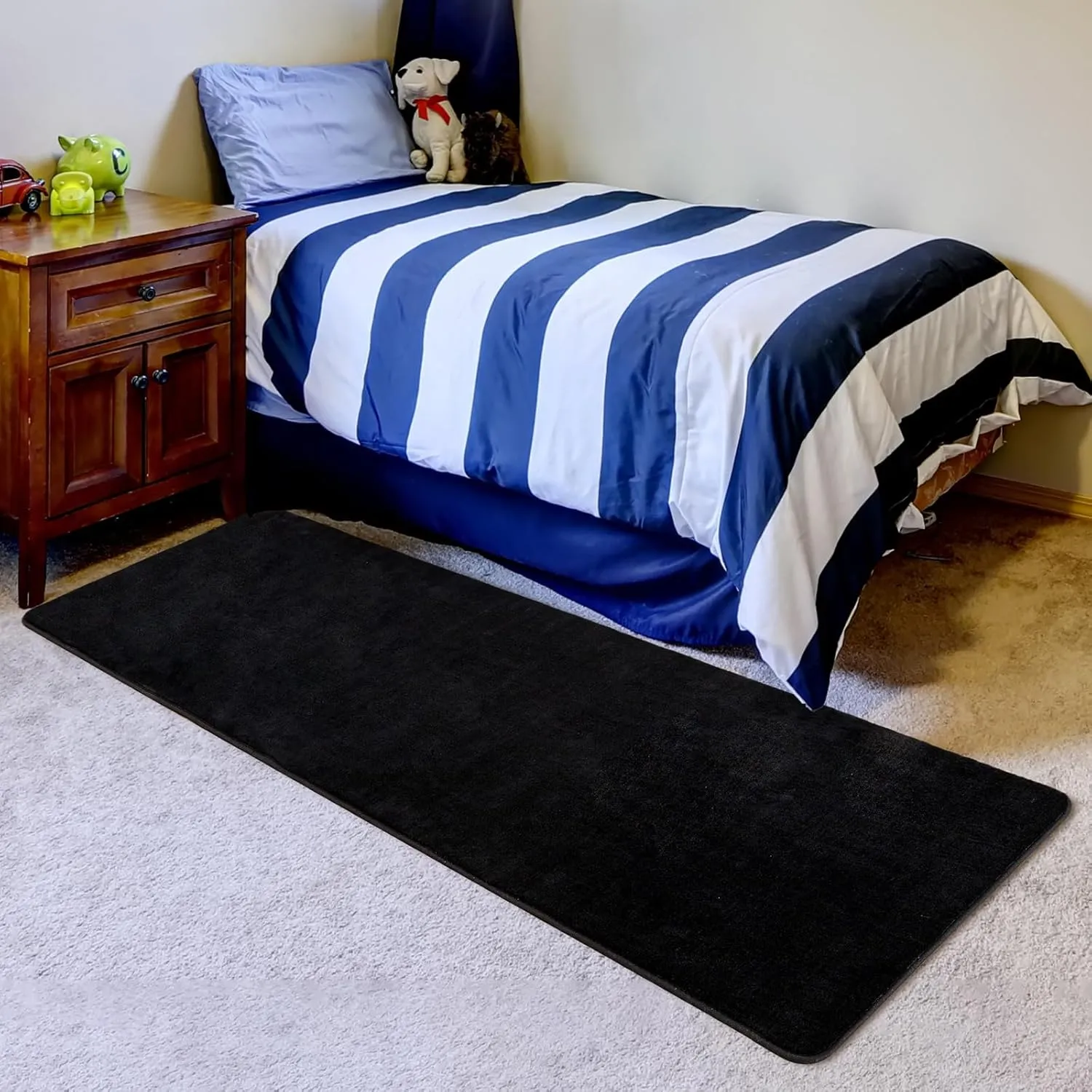 Przemy Washable Black Rugs for Bedroom Living Room, 2x6 Feet Runner Rug Soft Memory Foam Indoor Carpet for Hallway Kids Boys Girls Room Dorm Bedside Nursery Decor Mat