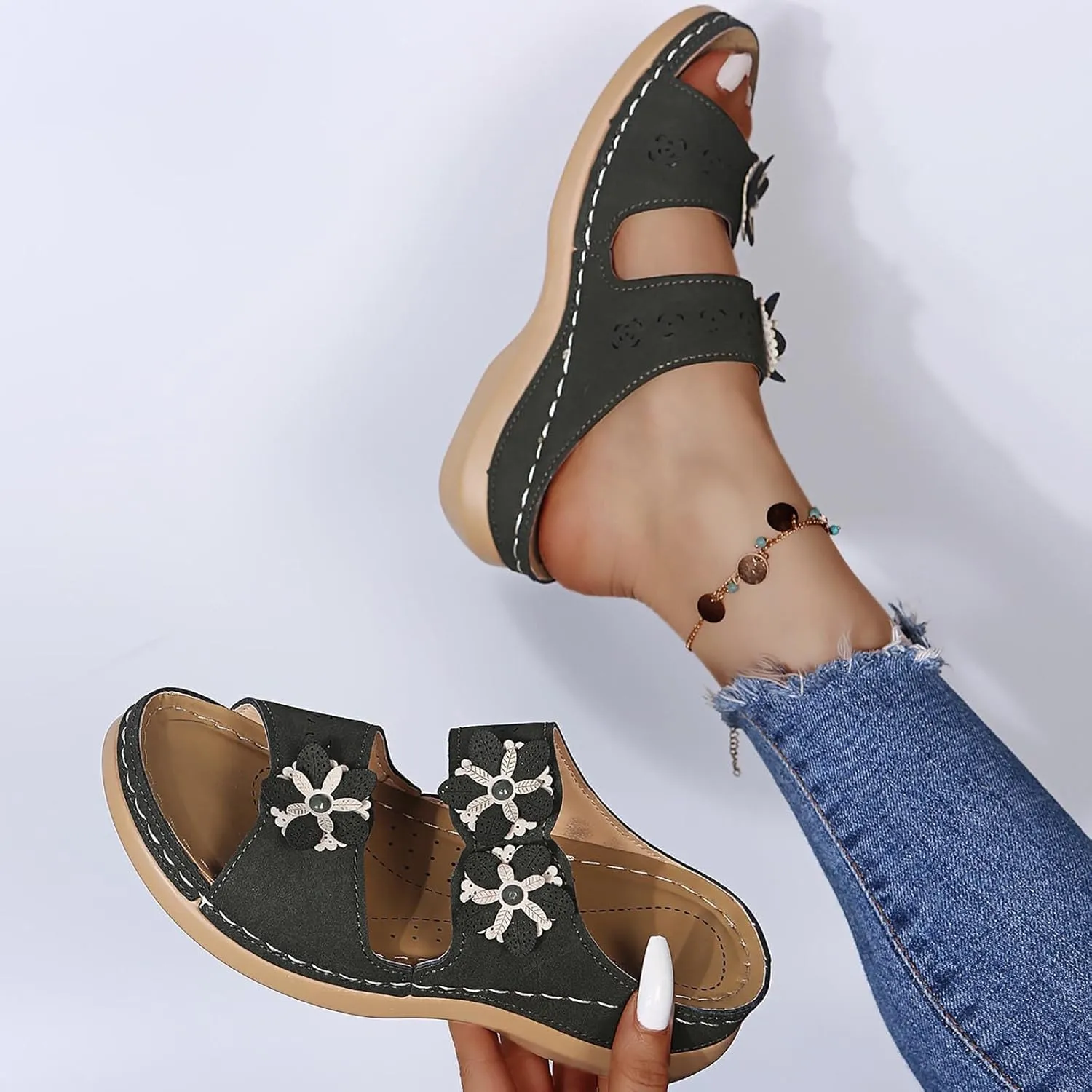 Trendy Women's Slippers Open Toe Wedge Heel Comfortable Summer Casual Footwear Fashionable Sandals for Daily Wear