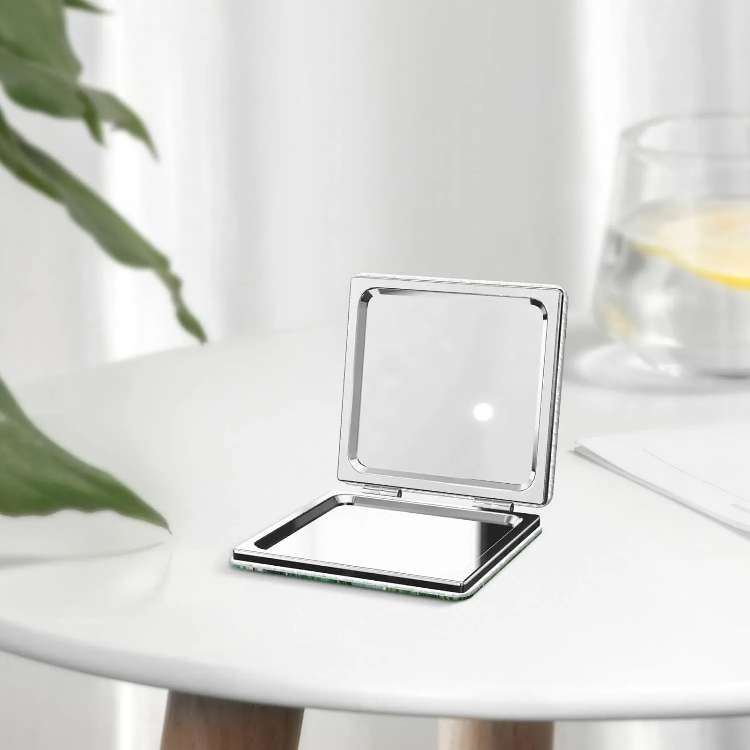 Tropical Palm Banana Leaves Printed Square Pocket Makeup Mirror with 1X/2X Magnification, Portable Mini Travel Makeup Mirror for Travel Daily Work Beauty