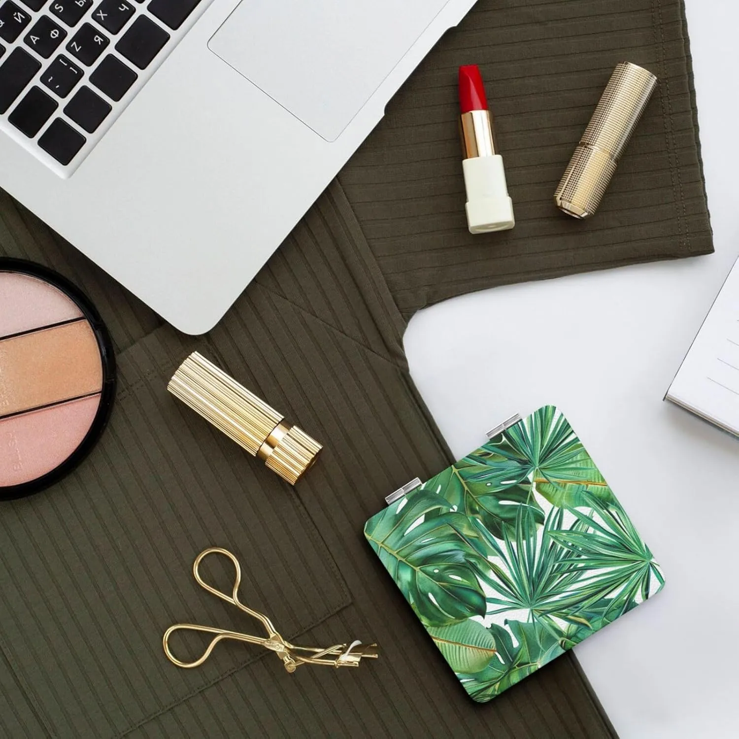 Tropical Palm Banana Leaves Printed Square Pocket Makeup Mirror with 1X/2X Magnification, Portable Mini Travel Makeup Mirror for Travel Daily Work Beauty