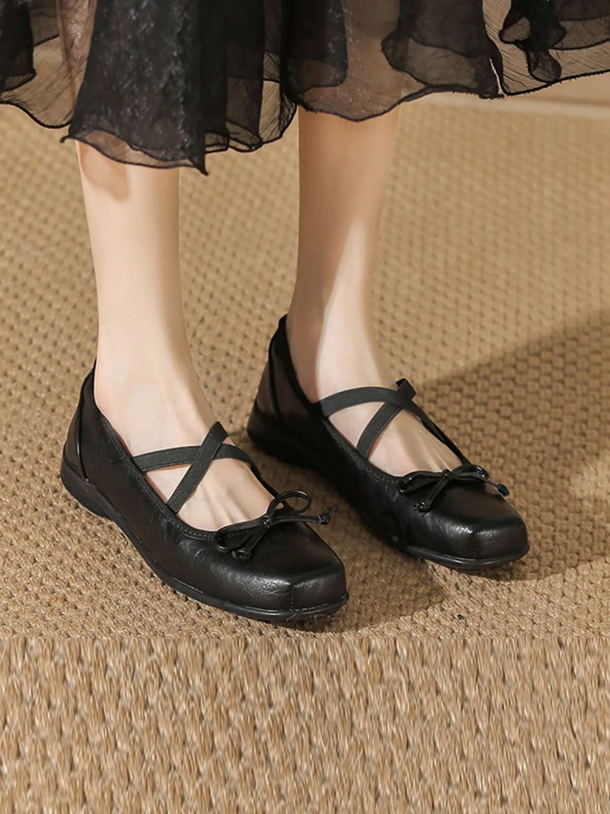 Vintage Leather Bow Ballet Style Shoes