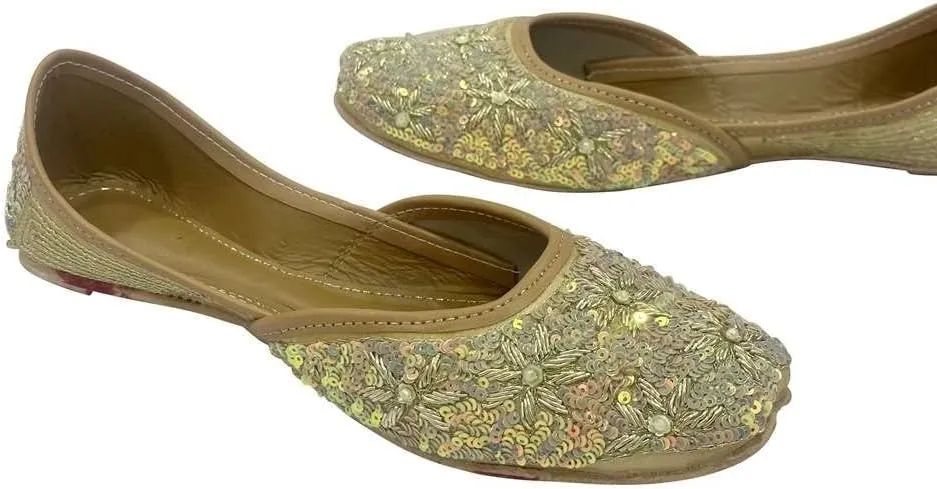 Women's Punjabi Jutti for Ethnic Shoes Cream Gold Wedding Shoes Mojari Traditional Indian Jooti Sandles Handmade Juti