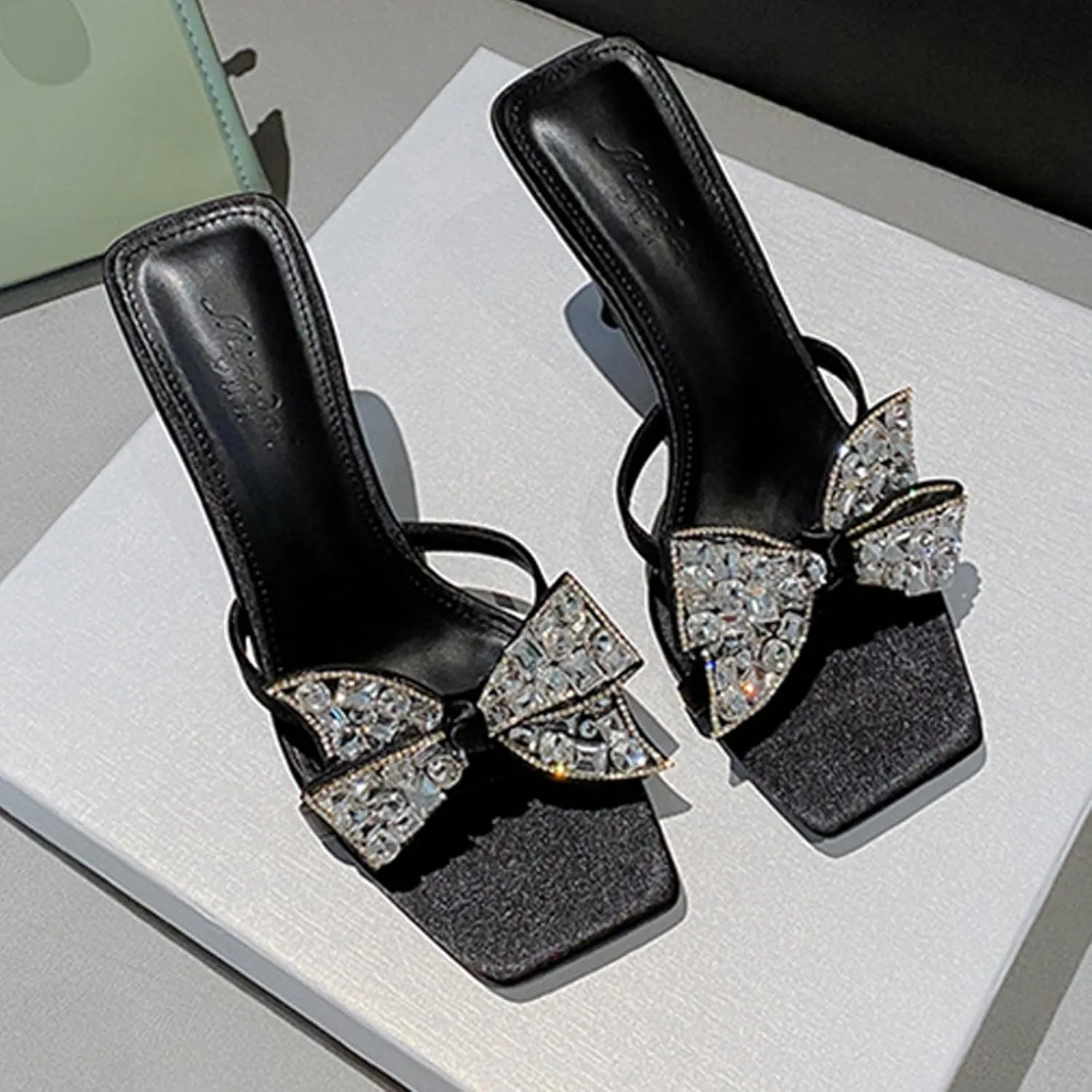 Women's Rhinestone Bow Stiletto Sandals Fashion Square Toe Open Toe Satin Slip-On Mule High Heels Wedding Party Sandals